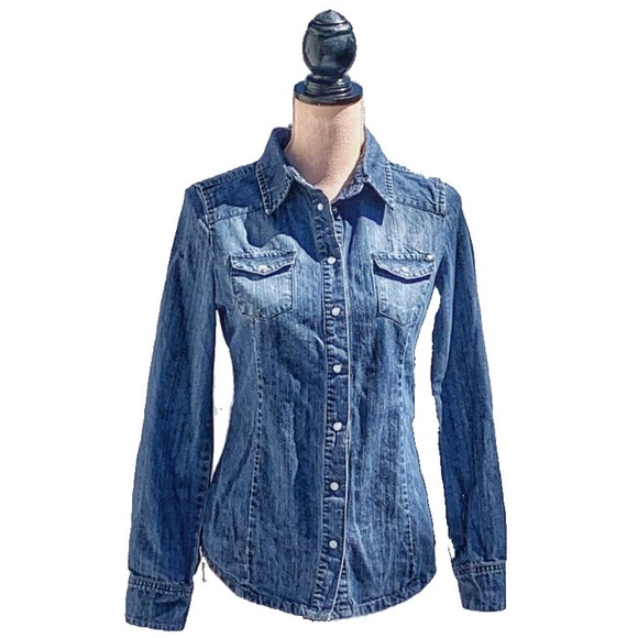 ☀️4/25 Makers of True Originals ‘Sheana’ Shirt - Picture 2 of 12